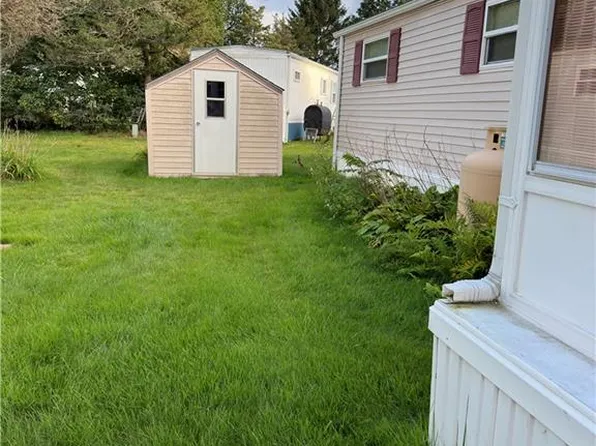 19 C Krzak Rd, North Kingstown, RI 02852