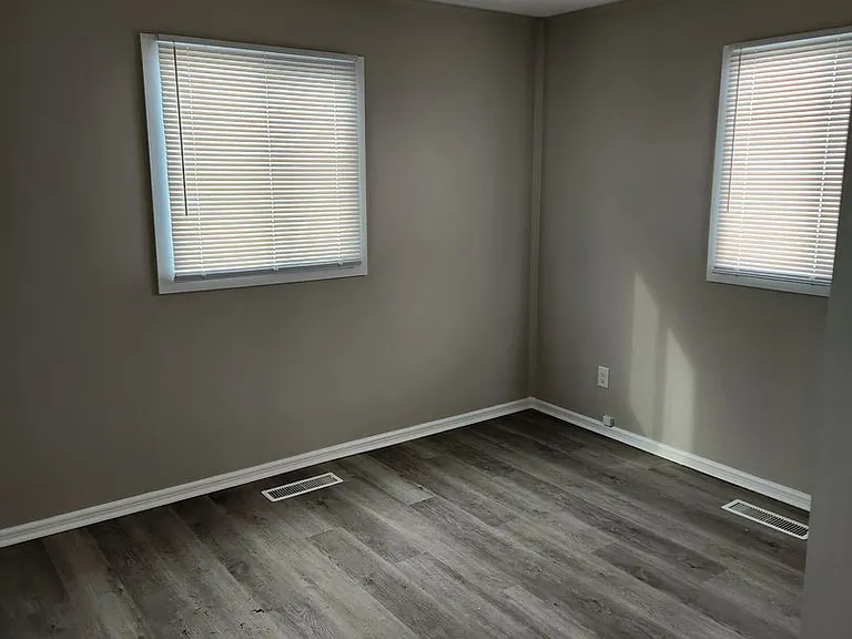 6650 Decatur St — Photo 7