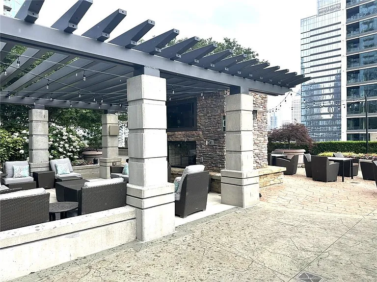 855 W Peachtree St NE #1704 — Photo 20