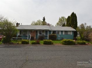 800 SE 6th St, Prineville, OR 97754