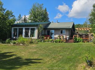 1052 Cove Rd #1, Muskoka Lakes, ON P0B1M0