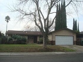 1st image of 818 W Los Felis Ave