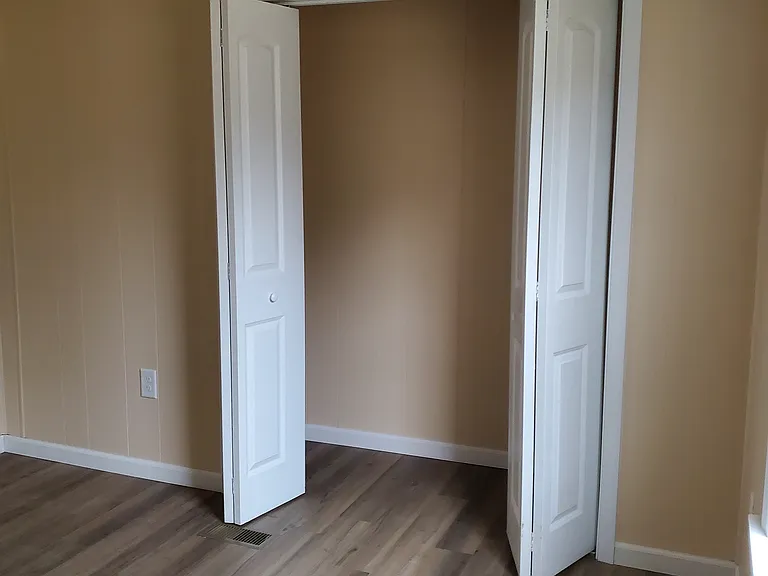 18457 New Kent Hwy — Photo 15