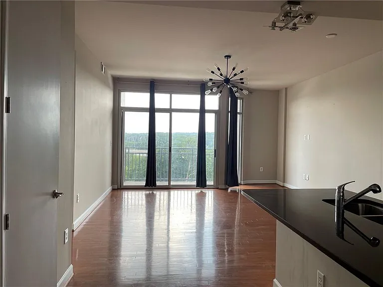711 Cosmopolitan Dr #723 — Photo 4