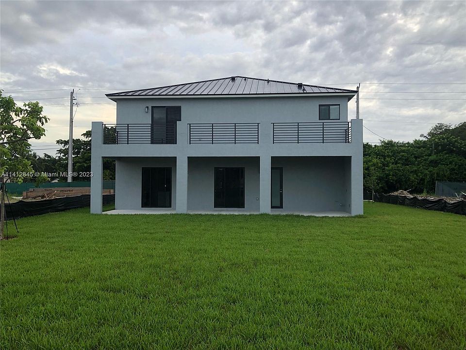 2nd image of 11914 SW 232nd St