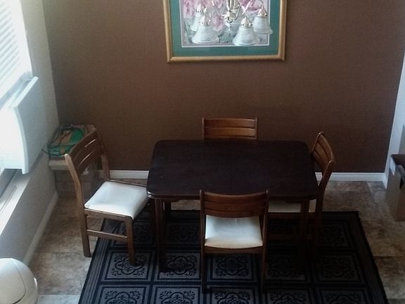4th image of 2761 Cloverdale Ct