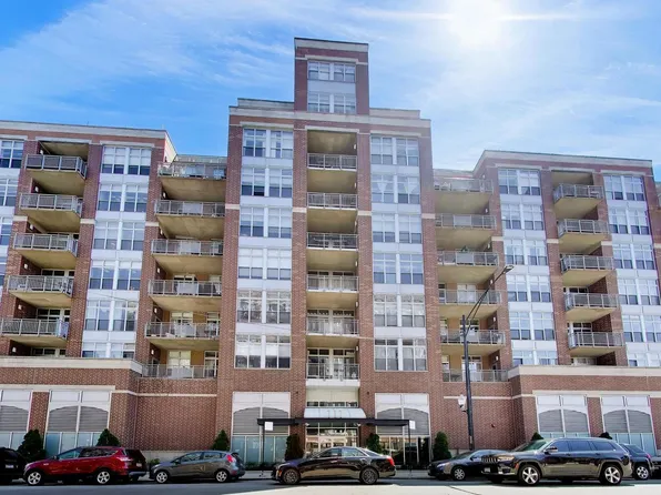 111 S Morgan St APT 620, Chicago, IL 60607