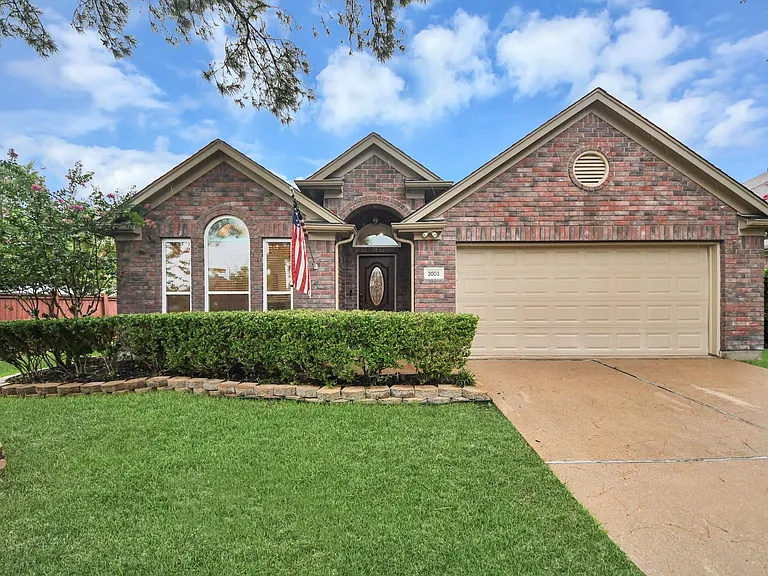 3003 Silver Spur Dr — Photo 42