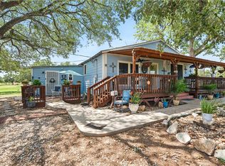 15521 E Highway 90, Kingsbury, TX 78638