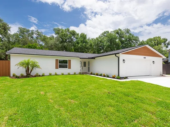 501 Hillpine Way, Brandon, FL 33510