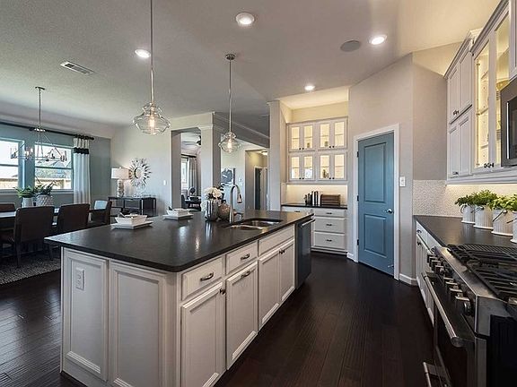The Roth - Kitchen