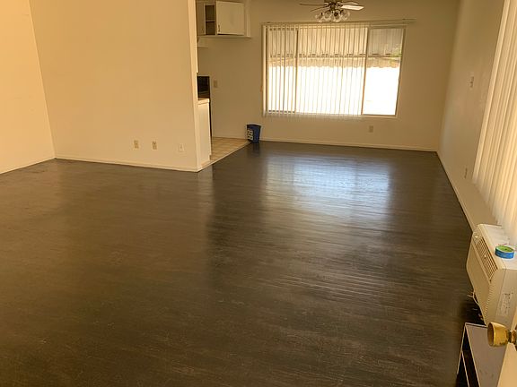 3rd image of 4315 Troost Ave