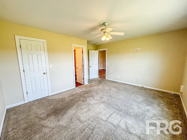 5180 Deveron St #B — Photo 17