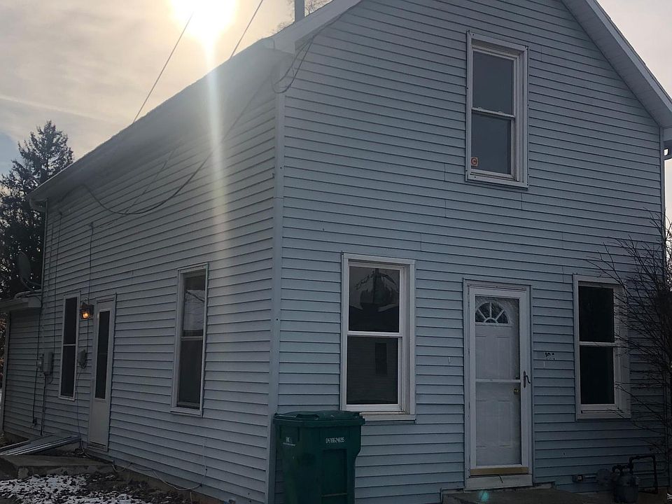 104 grove street Kingsbury