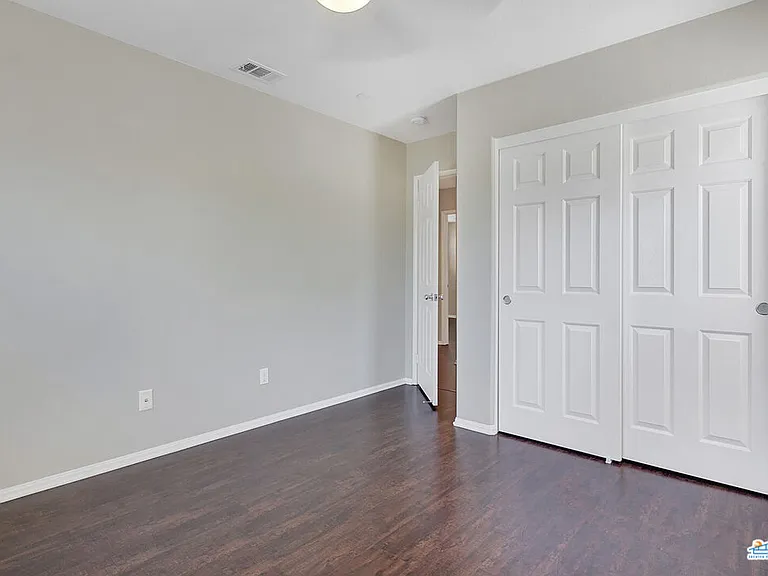607 Calle Vibrante — Photo 32