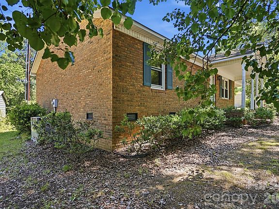 5th image of 2068 Knight Rd