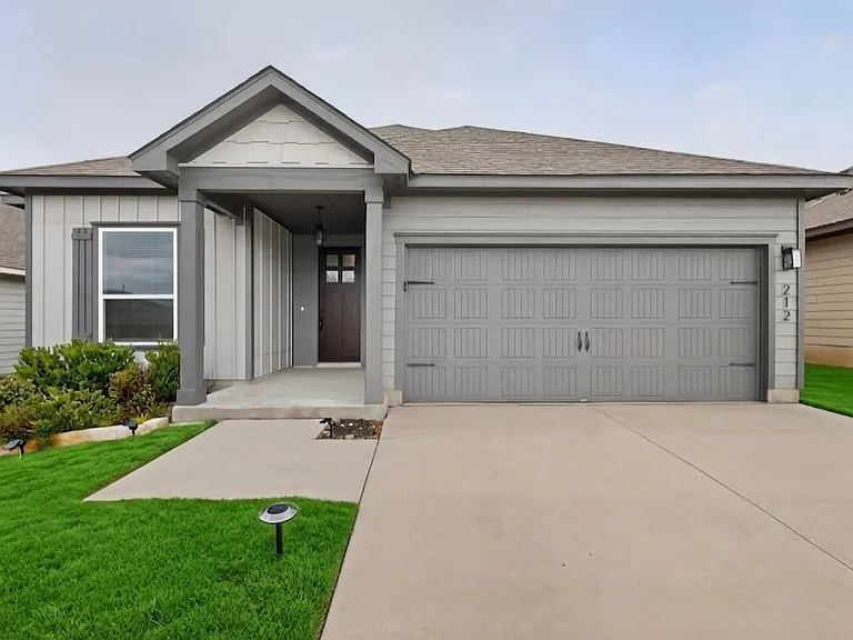 212 Lt John Decker Dr — Photo 2