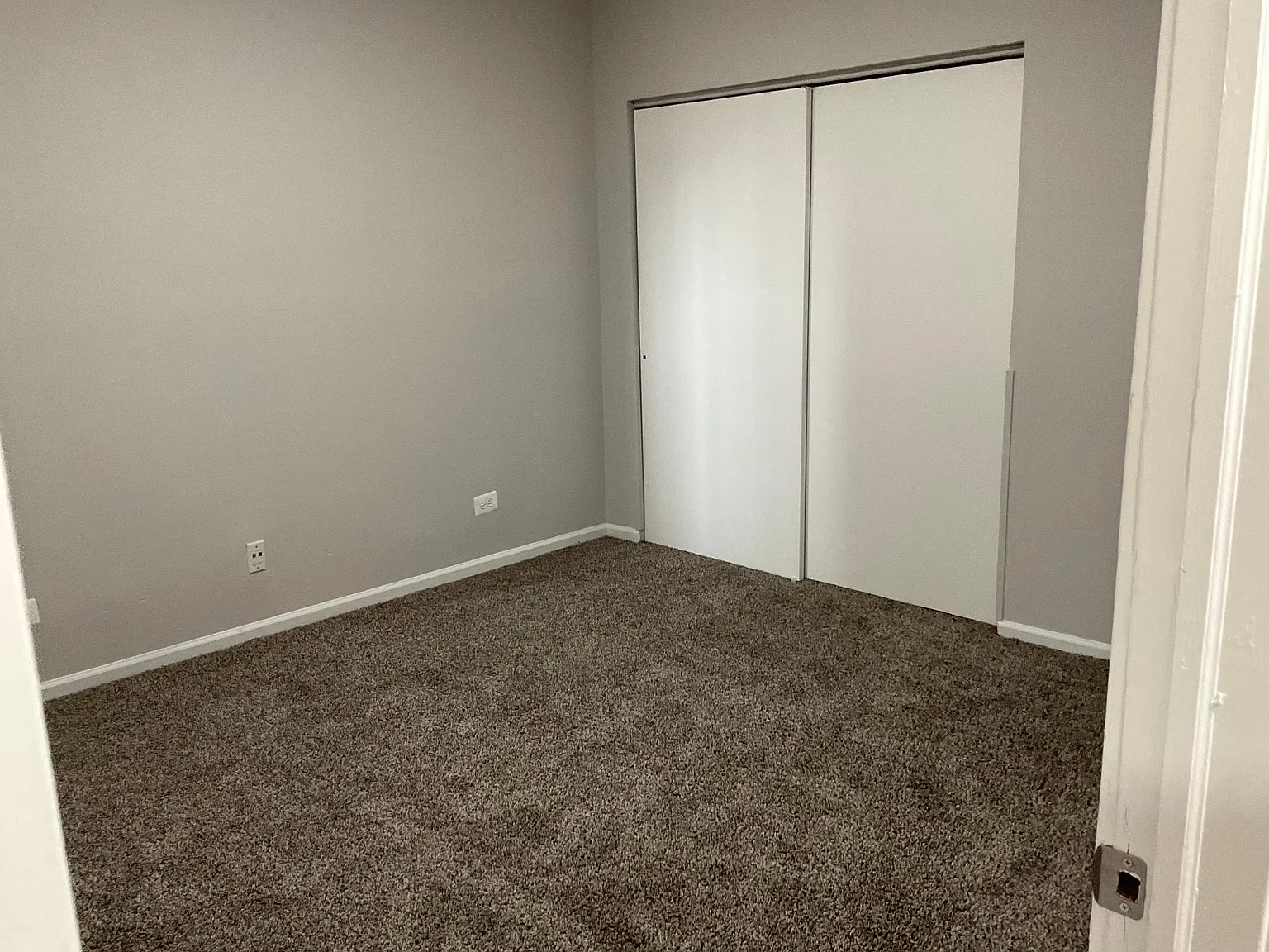 3 bed, $1,500 — Photo 4