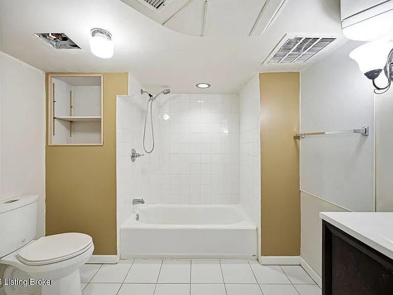 1209 Valley Dr — Photo 32