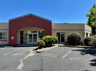 155 Springhill Dr, Grass Valley, CA 95945