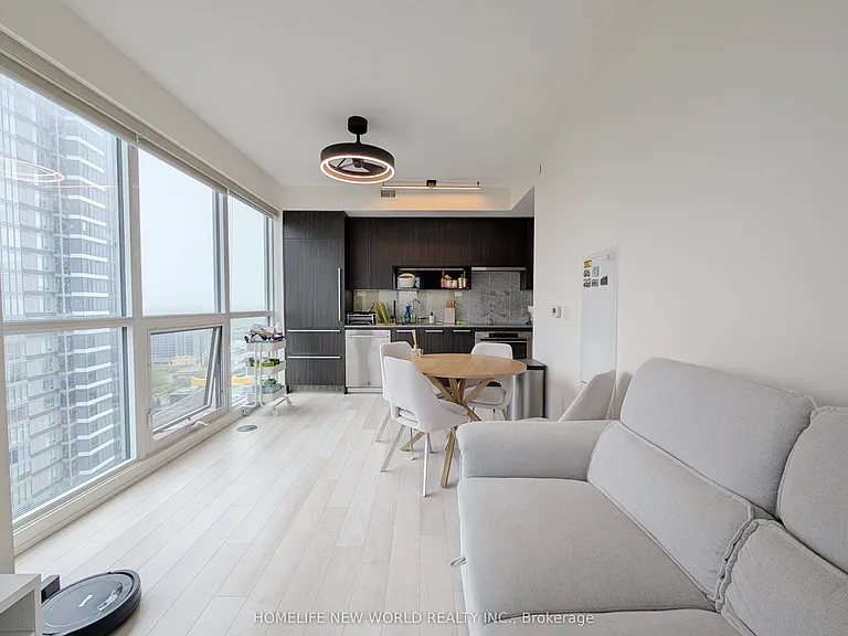 115 McMahon Dr #1903 — Photo 4
