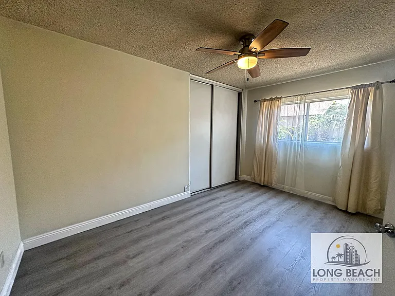 734 Freeman Ave #1 — Photo 4