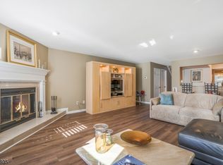 80 S Edgewood Rd, Bedminster, NJ 07921