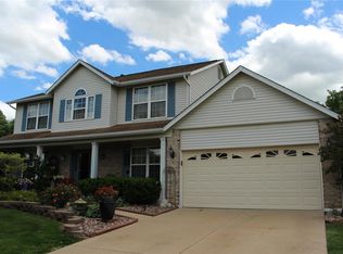 205 Alexandria Dr, Saint Charles, MO