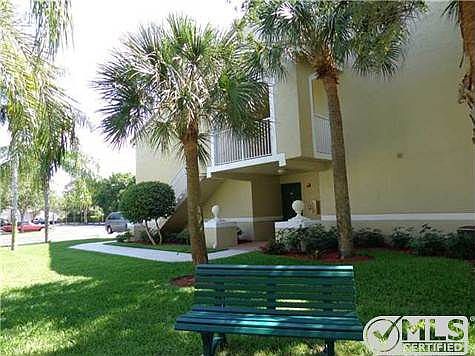 3rd image of 266 Village Blvd APT 6211