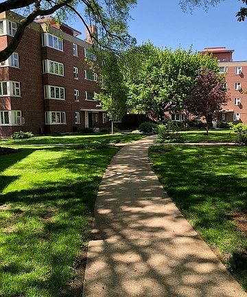 3rd image of 7210 Oak Ave #3