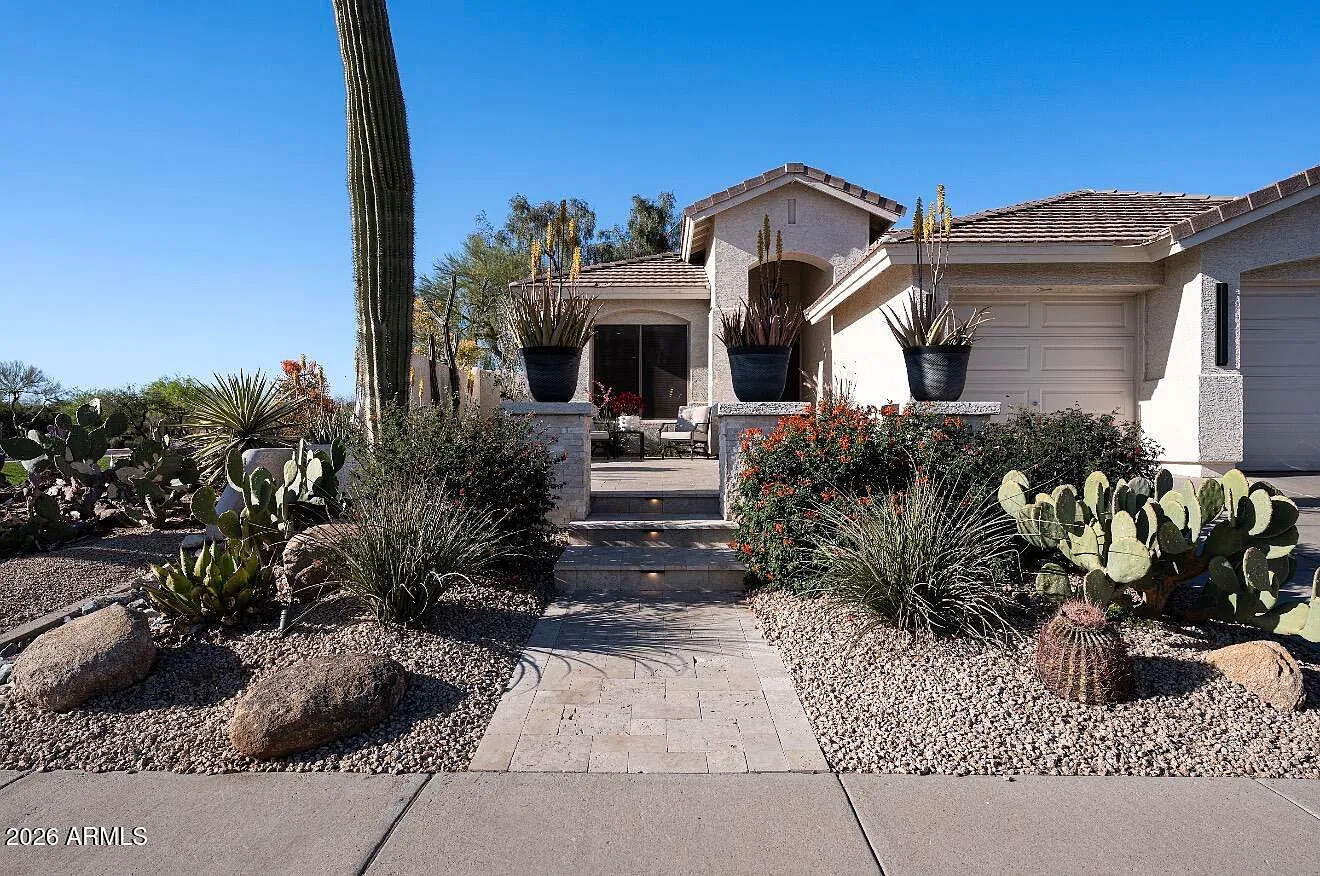 3 bed, 2.0 bath, 1814 sqft, $7,500 — Photo 2