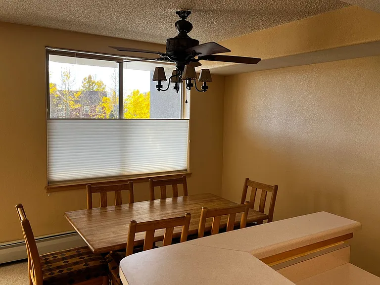 980 Lakepoint Dr #203 — Photo 8