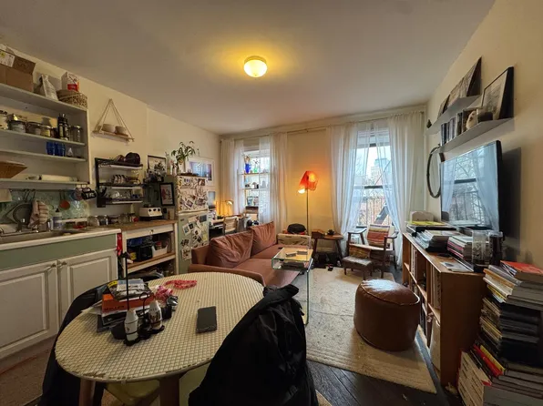 119 Cambridge Place image 5 of 9