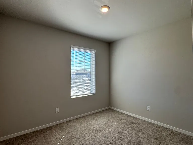 1312 Morgan Ct — Photo 24