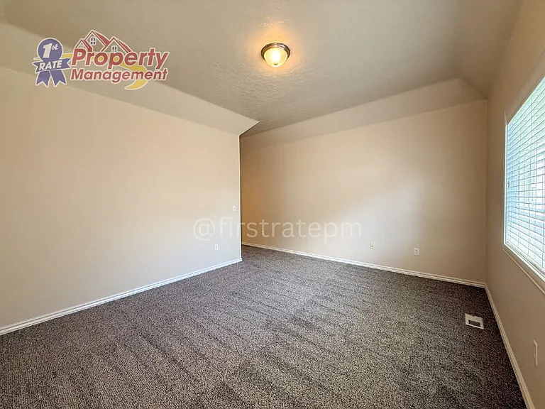 1879 W Ham Rapids St — Photo 16