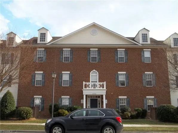 5105 Lambeth Farm Ln, Kernersville, NC 27284