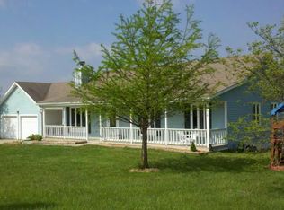 29430 S Metcalf Rd, Louisburg, KS 66053