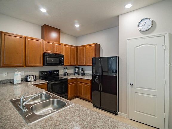 5th image of 5133 Crown Haven Dr