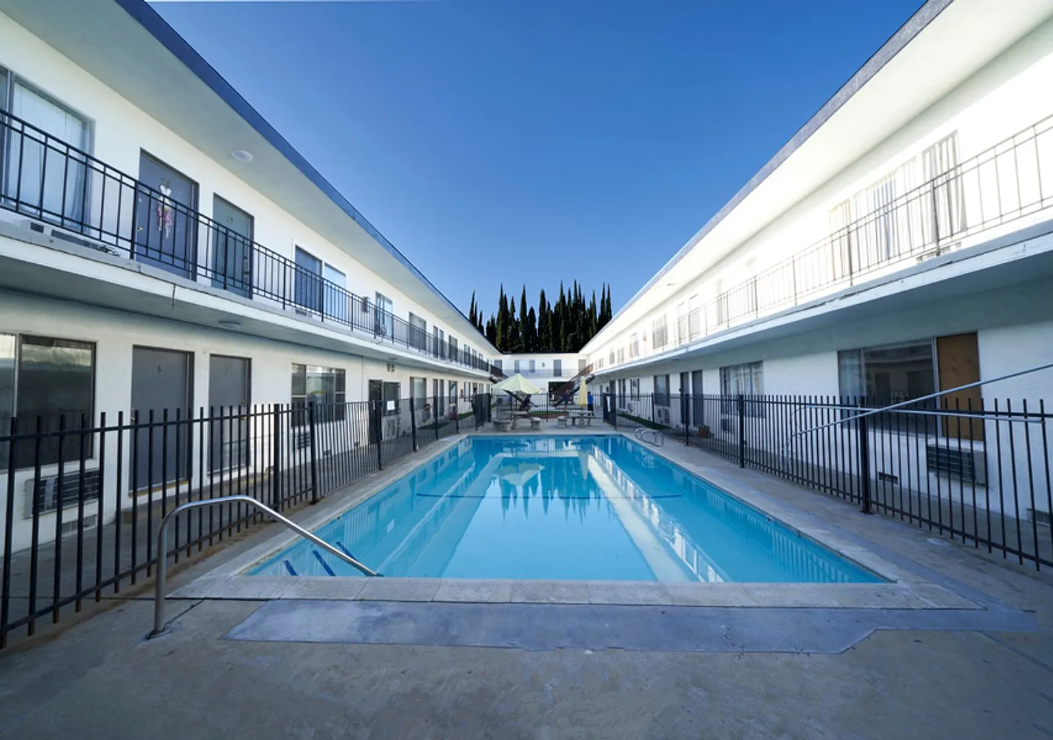 Saticoy — Photo 1