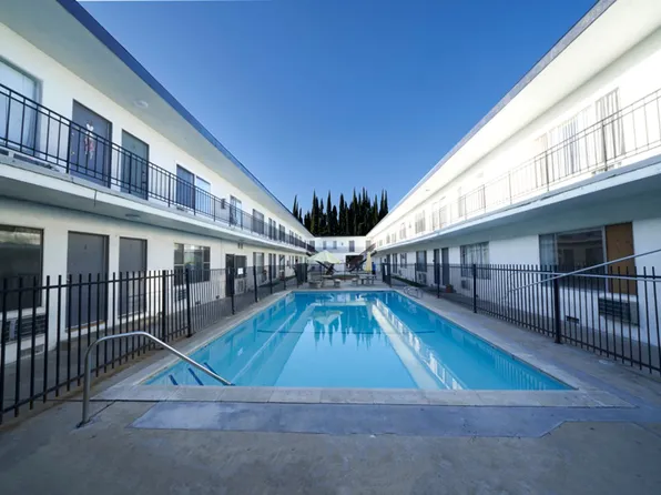 Saticoy, 20445 Saticoy St APT 31, Winnetka, CA 91306