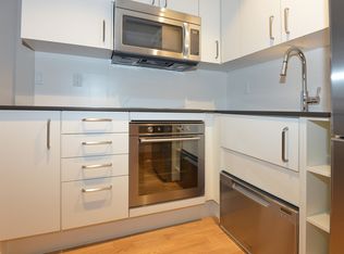 111 Lawton Blvd #0B-1BA-350SQFT, Toronto, ON