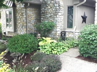 4682 Oxford Pl, Carmel, IN