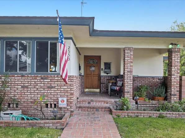 2553 Ostrom Ave, Long Beach, CA 90815