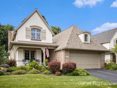 21 Peartree Ln NE, Grand Rapids, MI, 49546