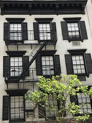 Rented by Keller Williams NYC | media 29