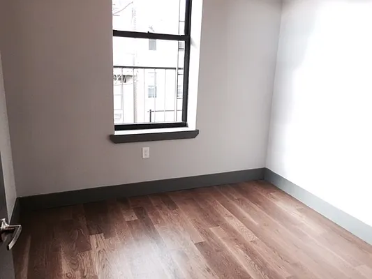 Rented by Premier Metro Realty Corp | media 30