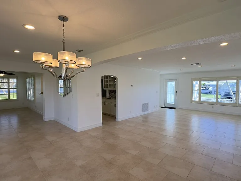 1108 Ocean Ave — Photo 9