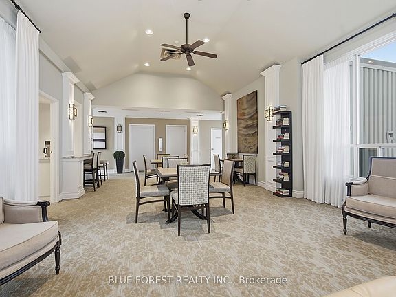 5th image of 7 Picton St #404