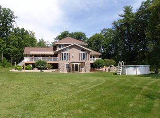 59 Outlet Rd, Ballston Lake, NY 12019