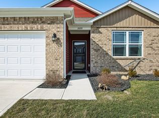 2600 Redding Dr, Whitestown, IN 46075